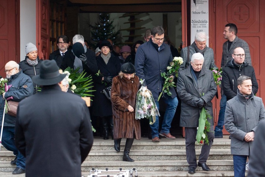 7 stycznia na Cmentarzu Nowofarnym w Bydgoszczy najbliżsi,...