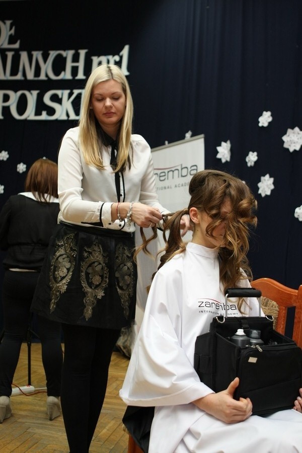 Pokaz fryzjerstwa artystycznego w Słupsku