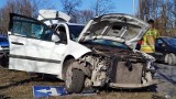 Wypadek koło Lidla w Piotrkowie na Kostromskiej. Zderzyły się audi i dwa renault, 12.03.2022 - ZDJĘCIA