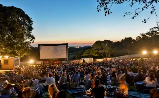 Jedną z atrakcji w ramach projektu będzie plenerowe kino.