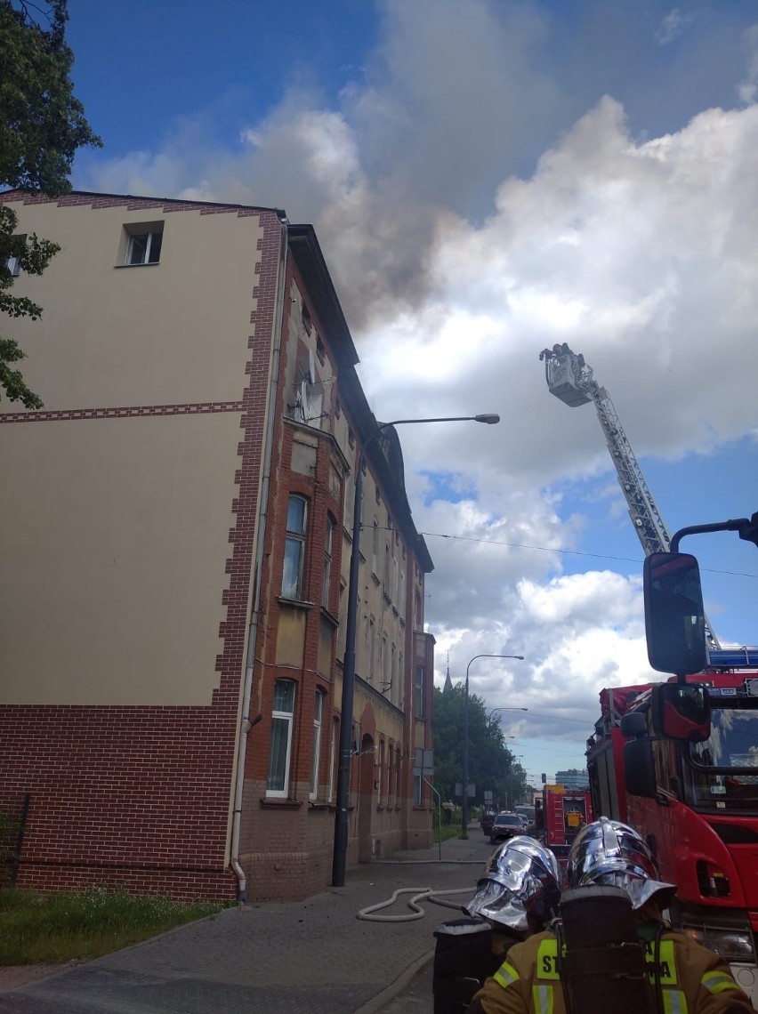 Pożar kamienicy przy ul. Jagiellońskiej 63 w Bydgoszczy