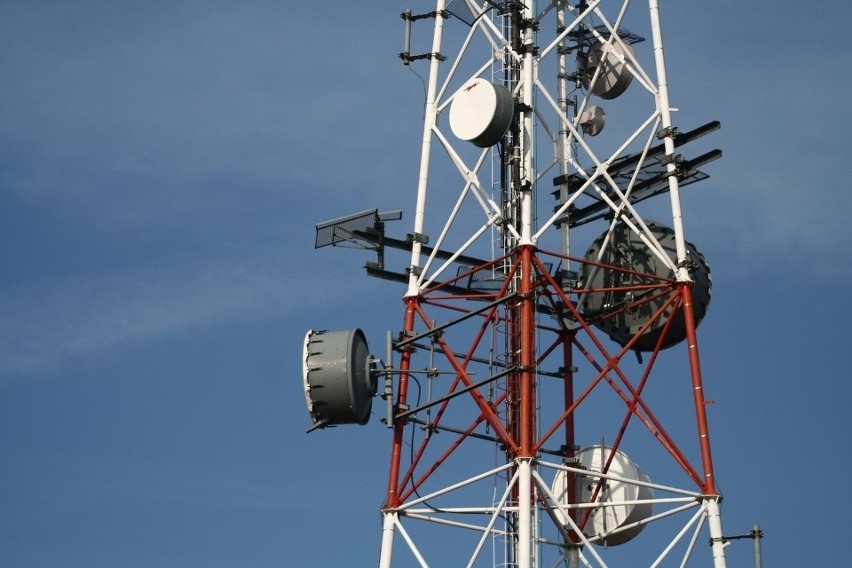 W Redzikowie ma stanąć ogromna wieża telekomunikacyjna. Mieszkańcy są oburzeni i składają petycję