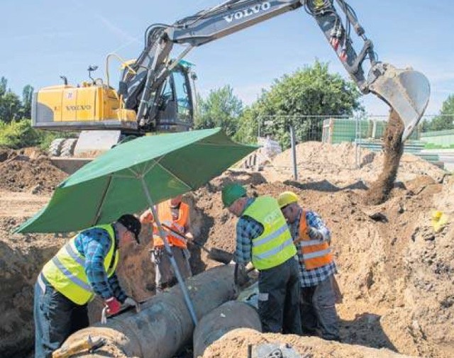 Prowadzone są prace związane z przebudową rur. Potrwają z przerwami do końca wakacji