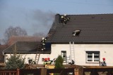 Pożar domu w Groszowicach [zdjęcia]