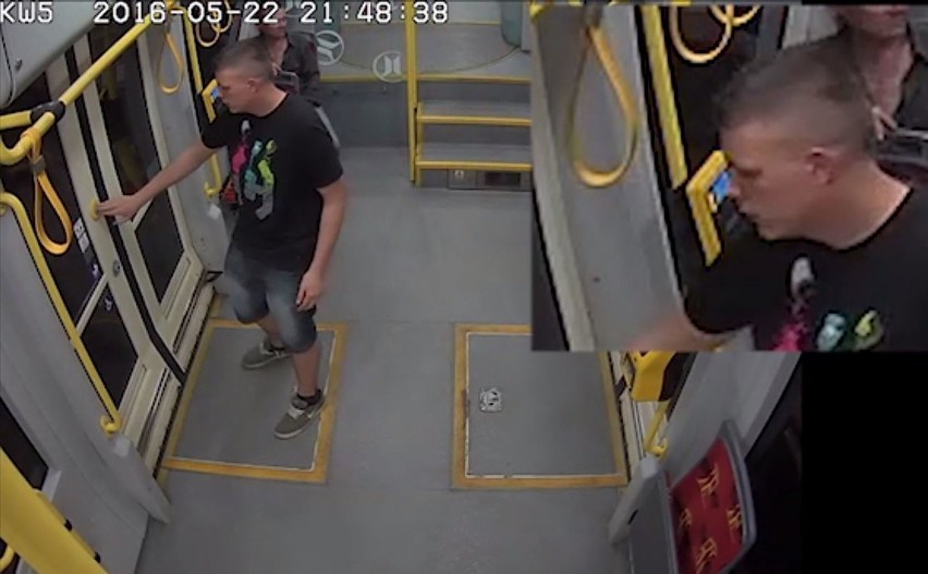 Po wyjściu z tramwaju zaatakował 17- latkę. Szuka go policja [WIDEO]