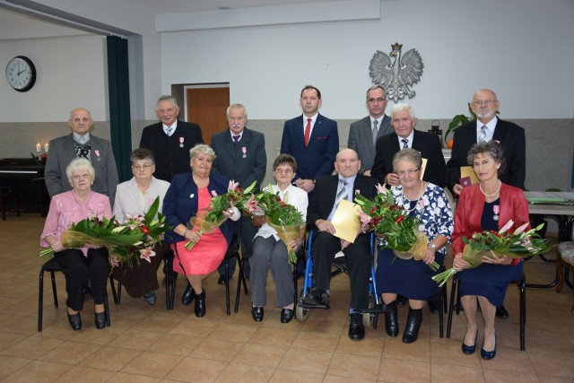 Złote gody świętowało sześć par. Uroczystość zorganizowano w Łabiszyńskim Domu Kultury