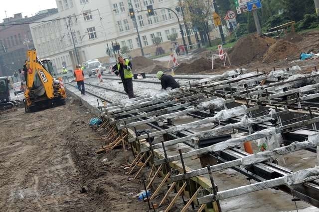 Remont torowiska na wałach gen sikowskeigoRemont torowiska na wałach gen sikowskeigo