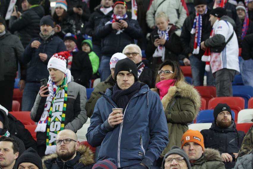 Górnik Zabrze - Wisła Kraków: mimo zimna, na trybunach był...