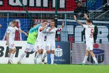 PKO Ekstraklasa. Lukas Podolski strzelił fenomenalnego gola! Górnik Zabrze nie dał szans Piastowi Gliwice w derbach