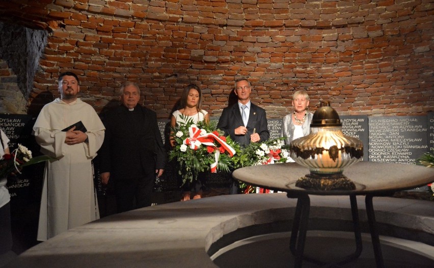 Zamek Lubelski. Uroczystość pamięci pomordowanych w 1944 roku (FOTO)