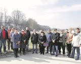 Mieszkańcy mają dość oczyszczalni. Na budowę betoniarni się nie godzą