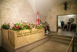 Szczątki prezydenckiej pary wrócą na Wawel [WIDEO]
