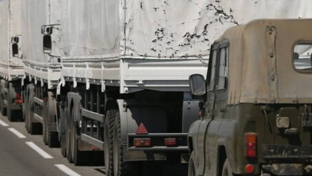 Rosjanie fortyfikują Krym. Przewożą białe bunkry na samochodach