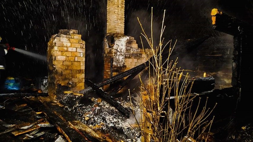 W Wigilię spłonął drewniany dom w powiecie bialskim. W pożarze zginął mężczyzna