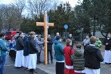 Drogi krzyżowe ulicami Chorzowa. Wzięli w nich udział wierni z pięciu parafii. ZDJĘCIA