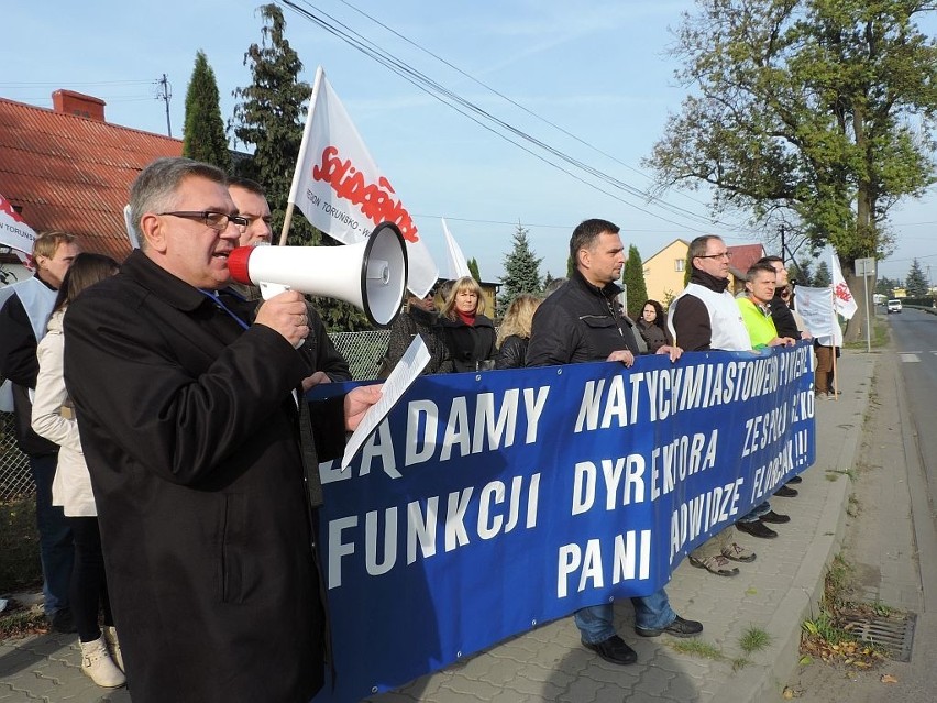 Protest "Solidarności" pod urzędem i domem wójta Rojewa [zdjęcia, wideo] 