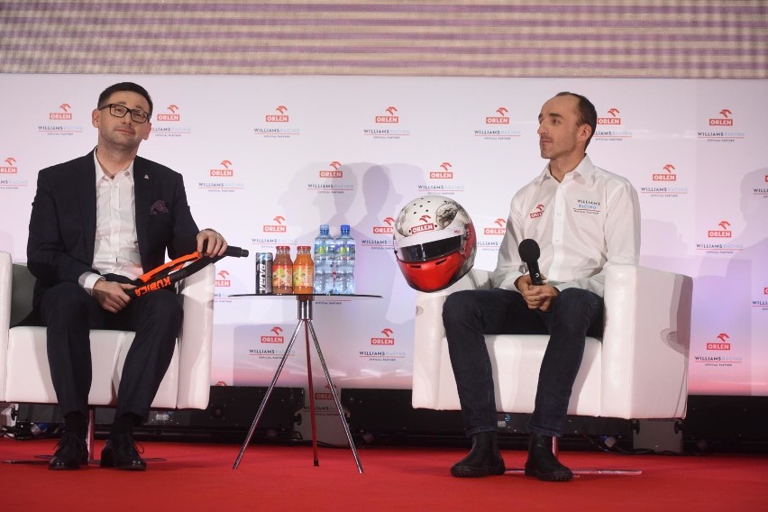 Testy Formuły 1 2019. Kubica najwolniejszy w stawce. Wyniki [testy 1.03.2019, program, wyniki F1]