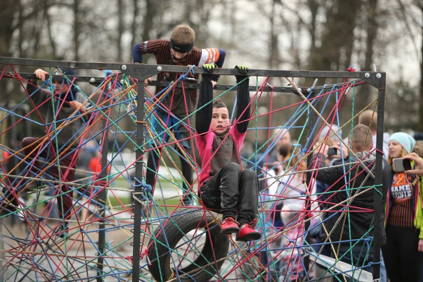 Runmageddon na Partynicach. Pierwszy dzień zmagań [GALERIA ZDJĘĆ]