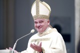 Polak zostanie papieżem?  Znany watykanista przewiduje, że kardynał Konrad Krajewski z Łodzi może być następcą Franciszka