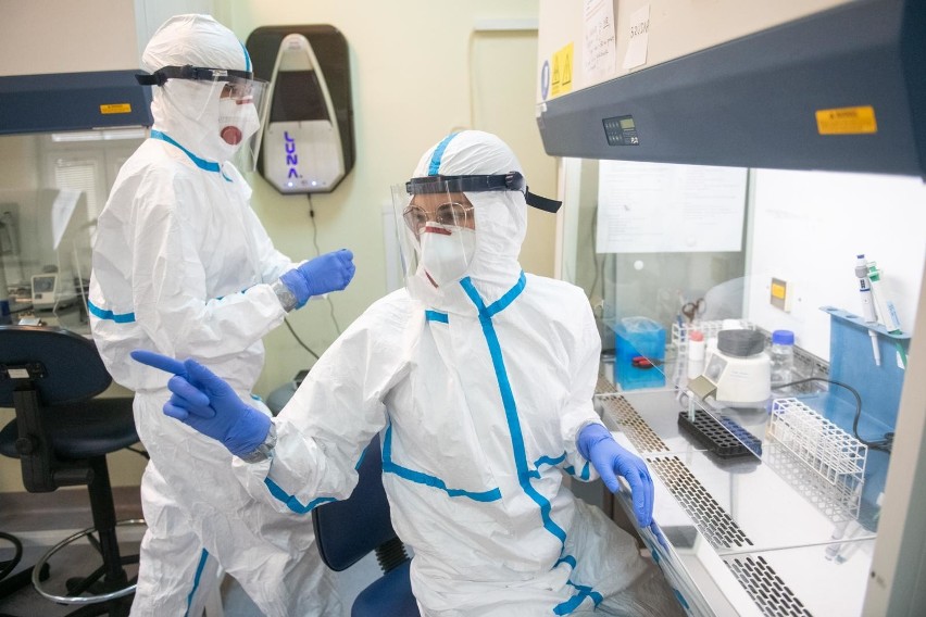Kiedy skończy się pandemia koronawirusa? Eksperci podają możliwe daty 