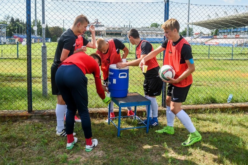 Juniorzy młodsi Lecha Poznań w czwartek bronią mistrza!