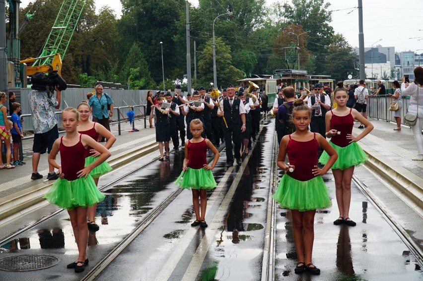 Choć pogoda nie do końca dopisała, to wielu poznaniaków...