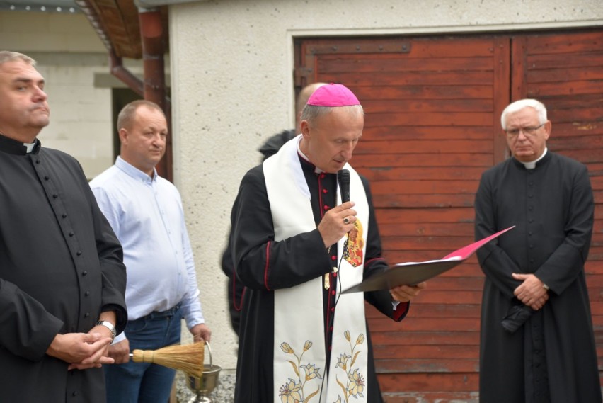 Uroczystości z udziałem biskupa Marka Solarczyka w...