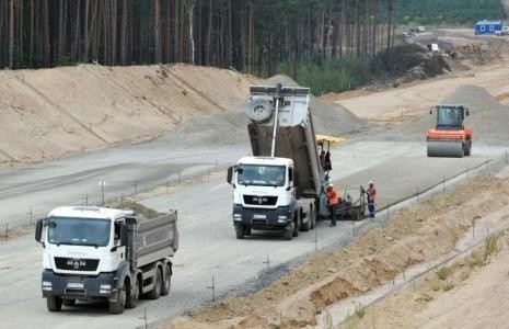 Pierwsze prace przy budowie drugiej jezdni obwodnicy Gorzowa i Międzyrzecza rozpoczną się być może jesienią, zakończą się w 2017 roku.