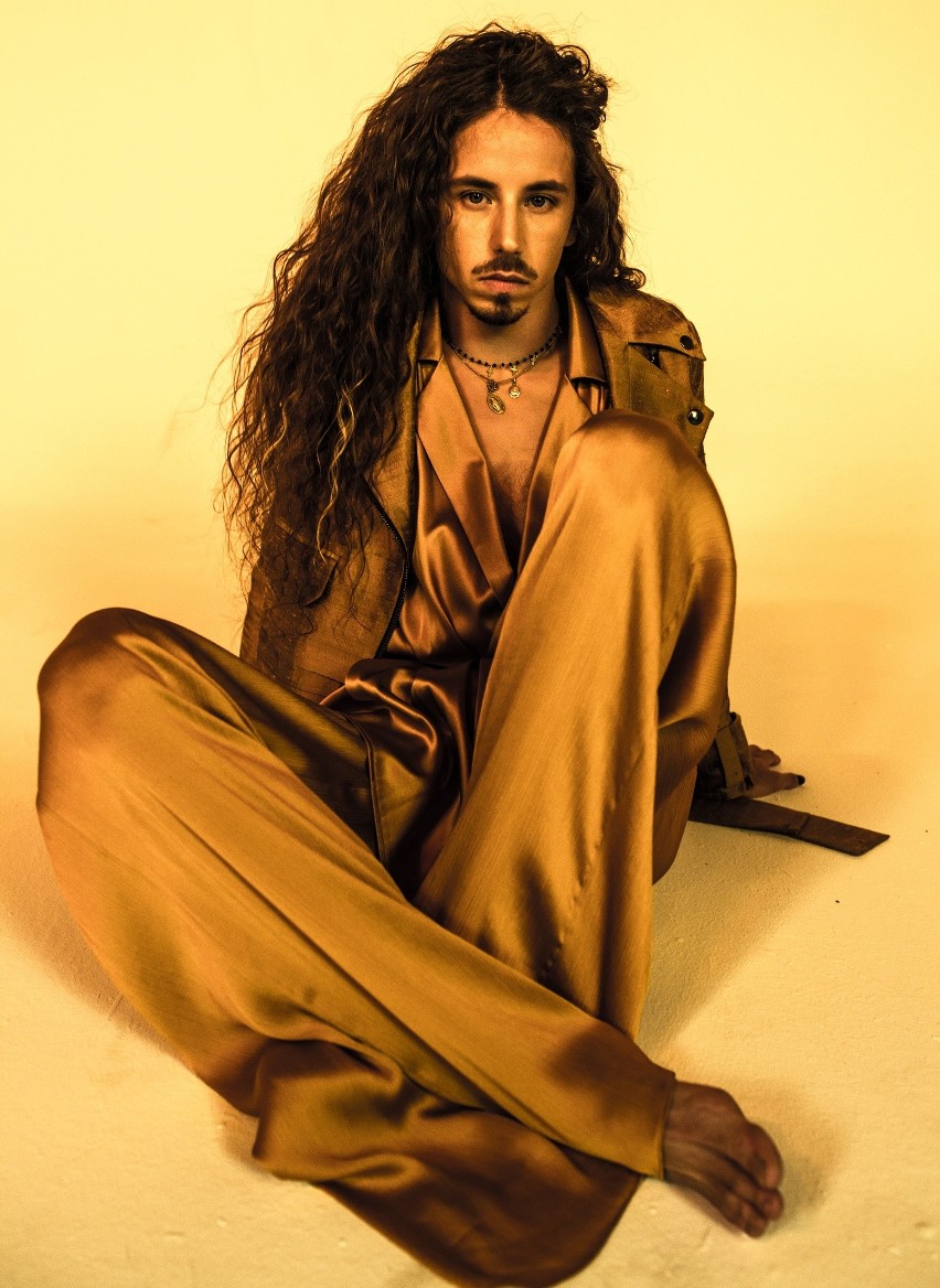 Michał Szpak na festiwalu „Polsat SuperHit” w maju w...