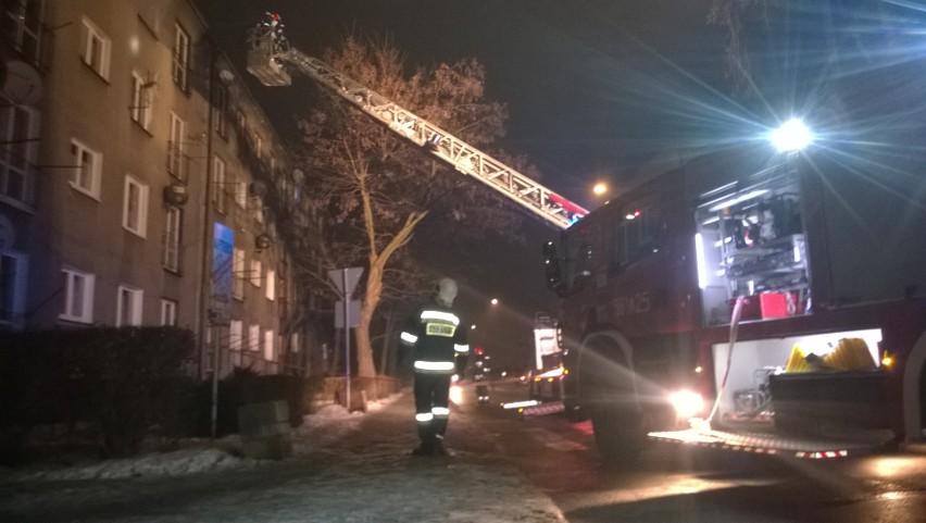 Płonęło mieszkanie na ulicy Lompy w Rybniku