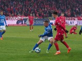 Rekord frekwencji na meczu Ruch - Widzew na Stadionie Śląskim i emocje w Częstochowie na spotkaniu Raków - Górnik