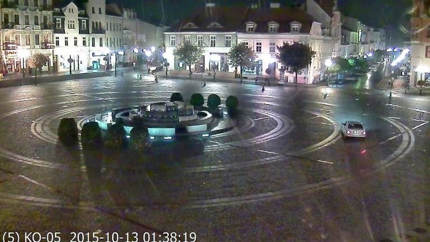 Pijany kierowca w BMW jeździł po rynku w Gnieźnie