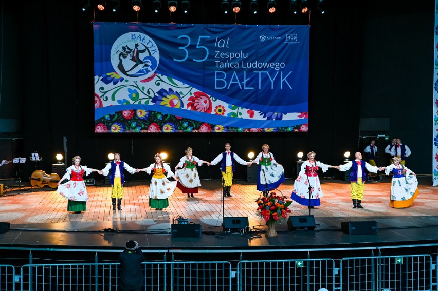 35 lat Zespołu Tańca Ludowego „Bałtyk”. Poznajcie wielką taneczną rodzinę z Koszalina