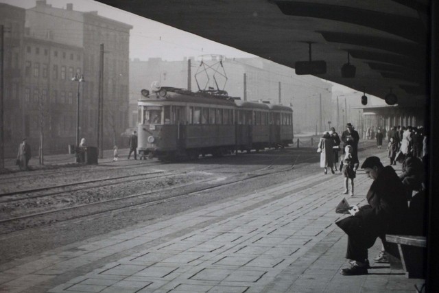 5 lutego 1951 roku na ulice Łodzi wyjechały pierwsze nocne tramwaje