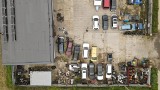 Nielegalny demontaż aut na Pomorzu ujawniony. Kary przekroczą nawet 1 milion złotych?