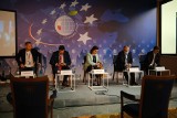 XXX Forum Ekonomiczne: Stawiając czoło skutkom pandemii, wiele państwowych instytucji stało się liderami cyfrowego rozwoju