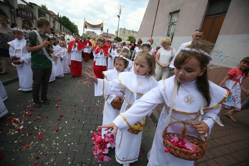 Boże Ciało 2014: Procesja Bożego Ciała w Sosnowcu [ZDJĘCIA]