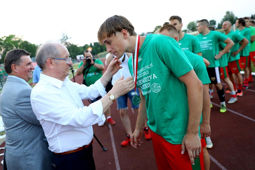 Unia Skierniewice z Pucharem Polski. W finale pokonała Lechię Tomaszów FOTO