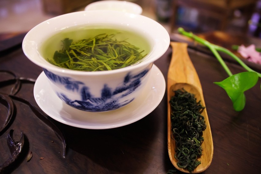 Zielona herbata jest nie tylko dobrym antyoksydantem. Chroni...