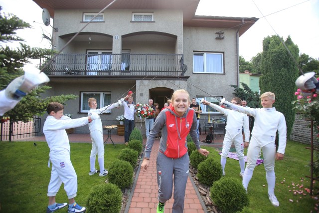 Pierwsze powitanie naszej mistrzyni igrzysk w Baku miało miejsce w 2015 r. na warszawskim Okęciu, jednak dużo bardziej wzruszające było to w jej rodzinnym domu w Preczowie koło Będzina