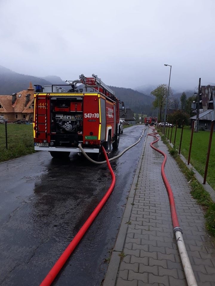 Z kolei jelczem do pożarów jeżdżą strażacy z OSP w Dzianiusz...