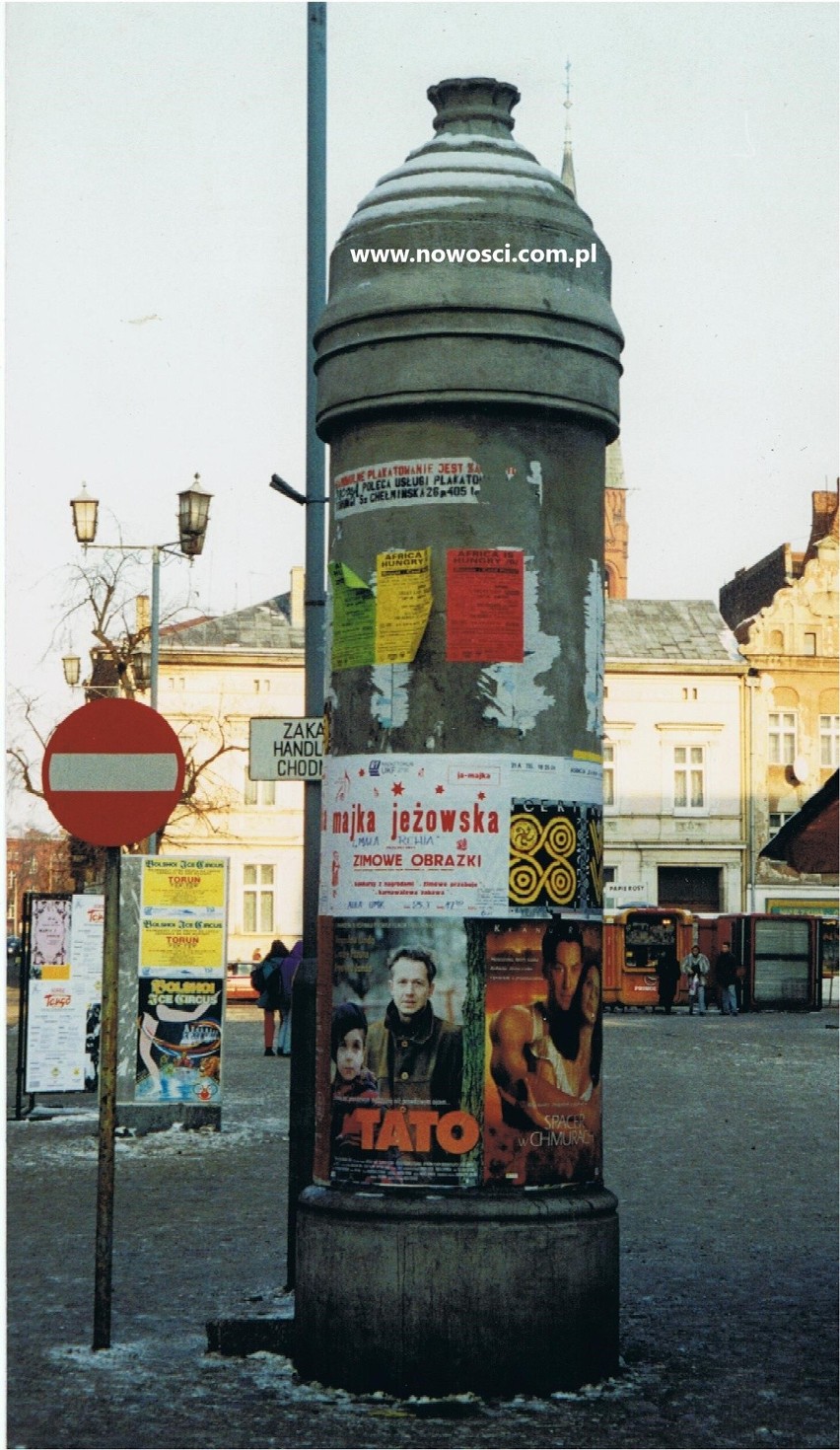 Toruń  w  latach 90. Rynek Nowomiejski.