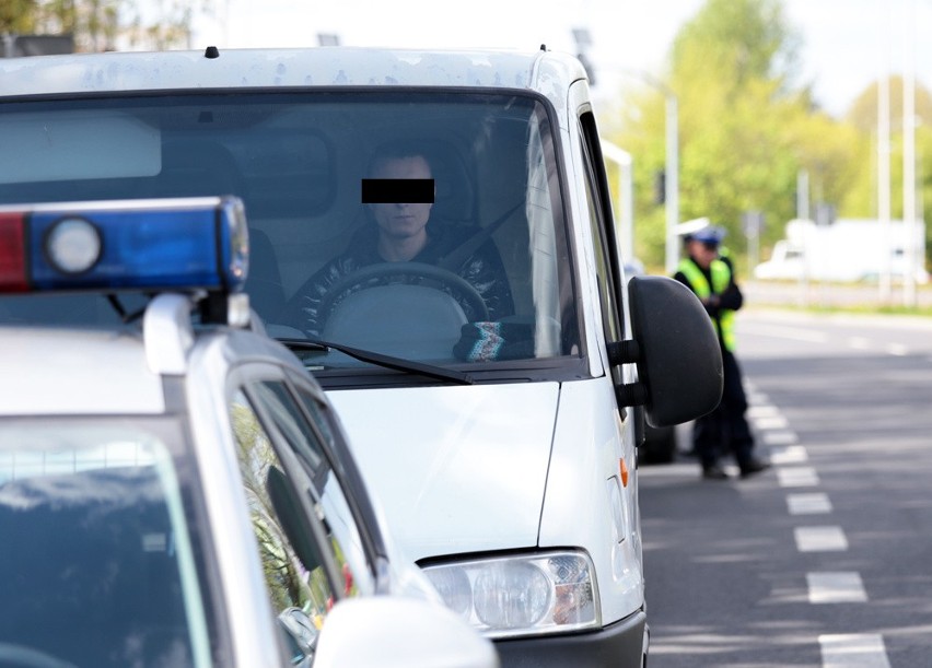 Kierowca busa wpadł podczas akcji "Zielona strzałka" w...