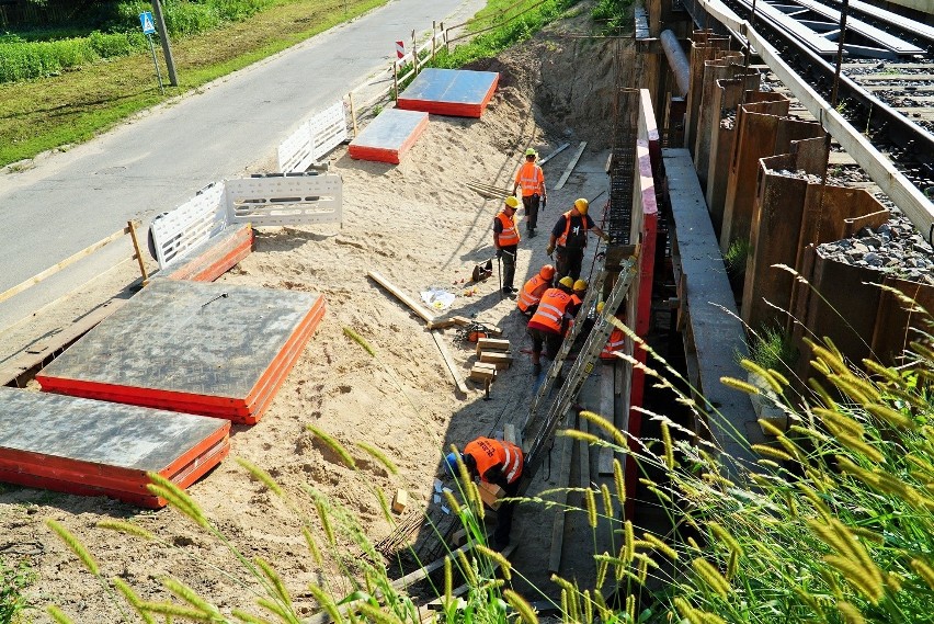 Białystok. Powstaje nowy przystanek kolejowy Zielone Wzgórza. Most brzeski przeszedł do historii, prace na Rail Baltice idą pełną parą