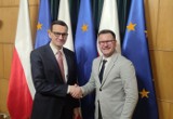Mateusz Morawiecki spotkał się z twórcą Sektora Rodzinnego Ruchu Chorzów. Premier deklaruje wsparcie dla budowy stadionu na Cichej