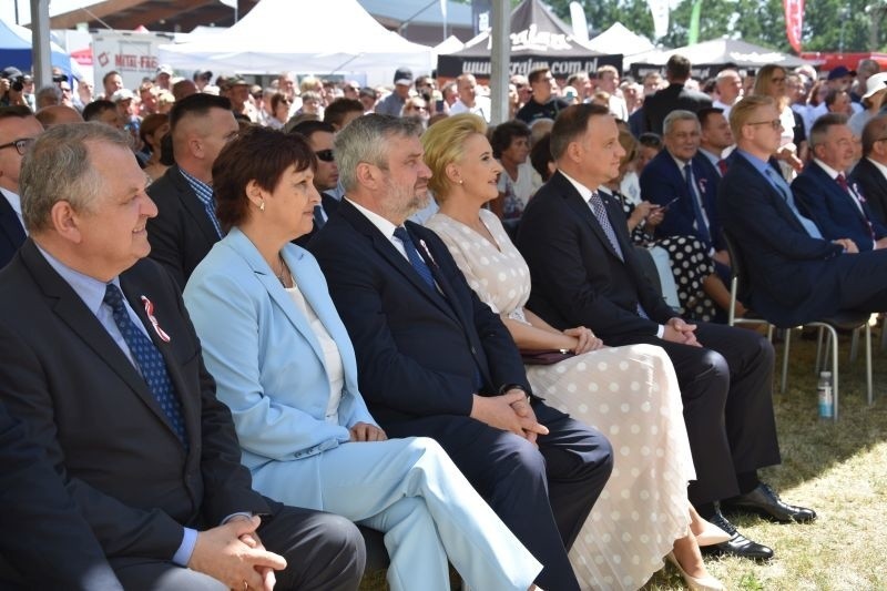 Prezydent Andrzej Duda wraz z Pierwszą Damą gościli na...