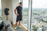 Tak mieszka Robert Lewandowski! Zobacz jego apartament w drapaczu chmur