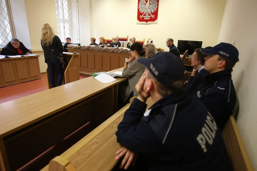 Proces byłego policjanta z Sosnowca oskarżonego o zabójstwo...