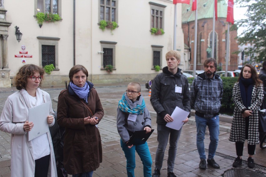 Członkowie Partii Razem oraz stowarzyszeń Wenus z Milo i...