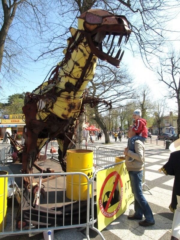 Stop atom - protest na 1 maja.